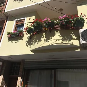 Te Lola , Pogradec Albania